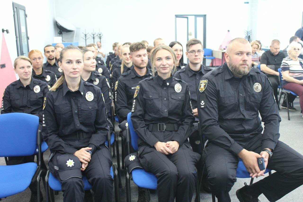 Офіцери освітньої безпеки