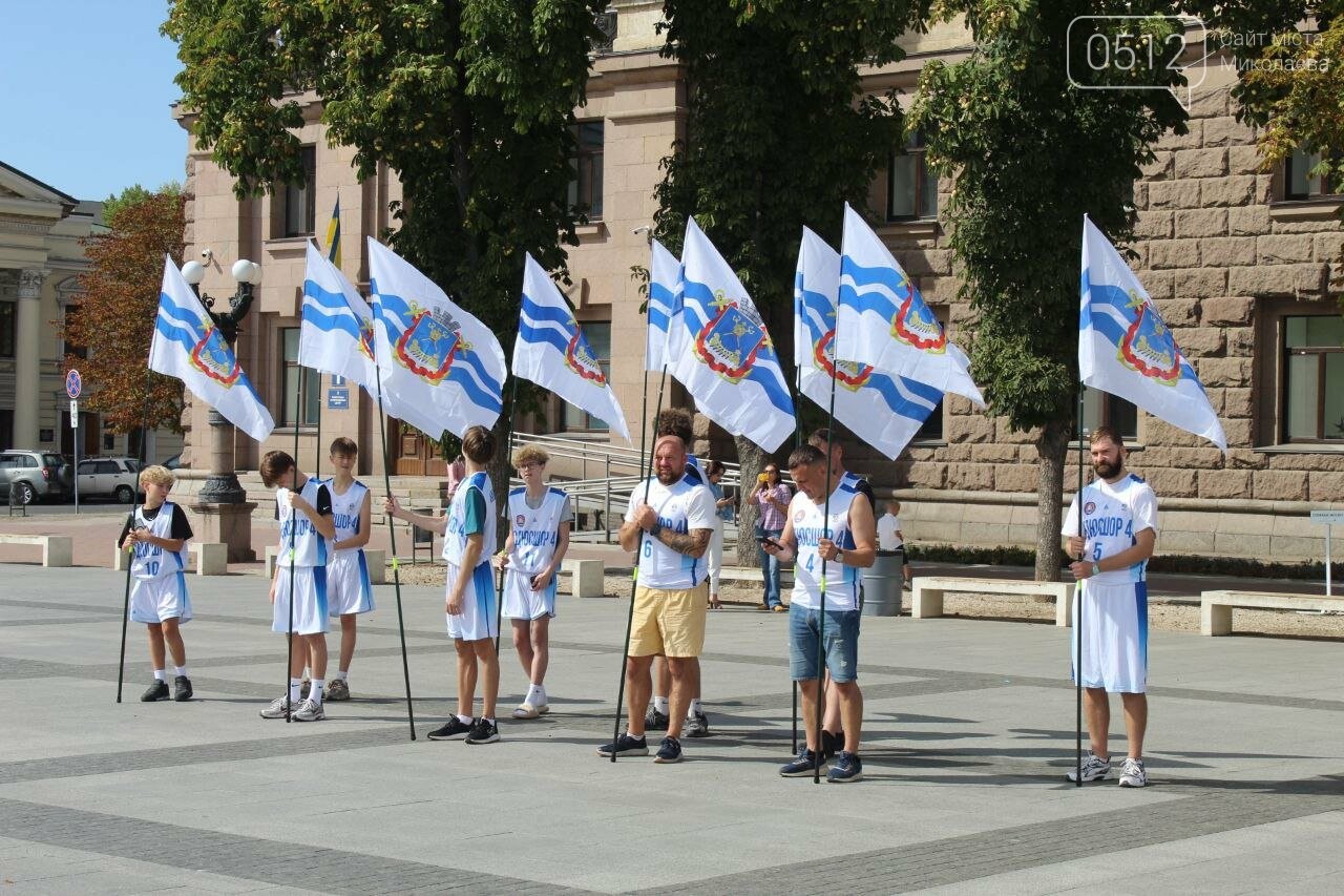 Шествие ко Дню города Николаева