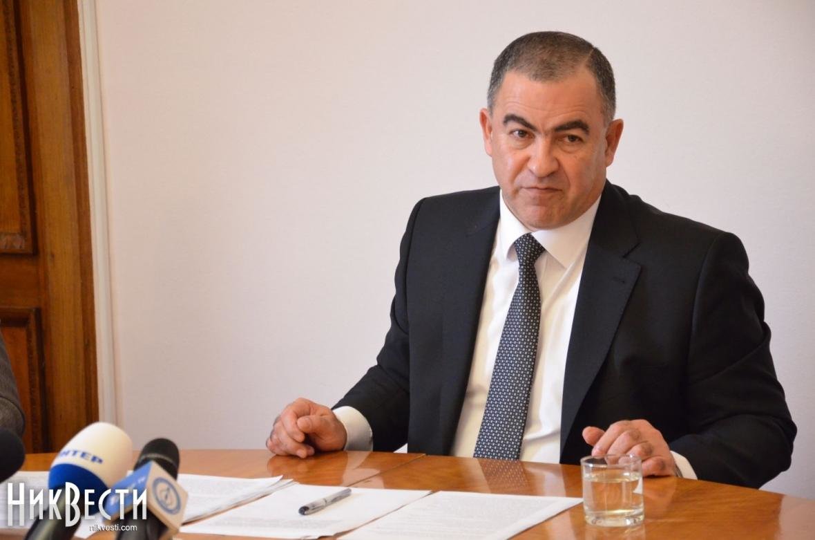 Юрий Гранатуров Юрий Гранатуров