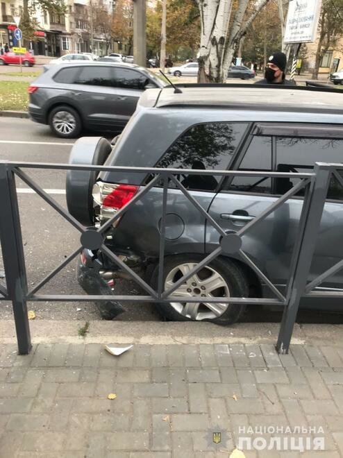 В Николаеве произошло ДТП с участием трех автомобилей