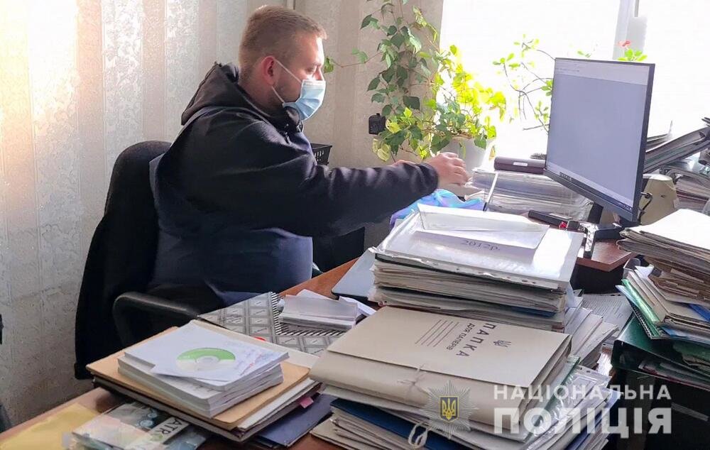 Полиция изъяла деньги и бухгалтерскую документацию предприятия ритуальных услуг