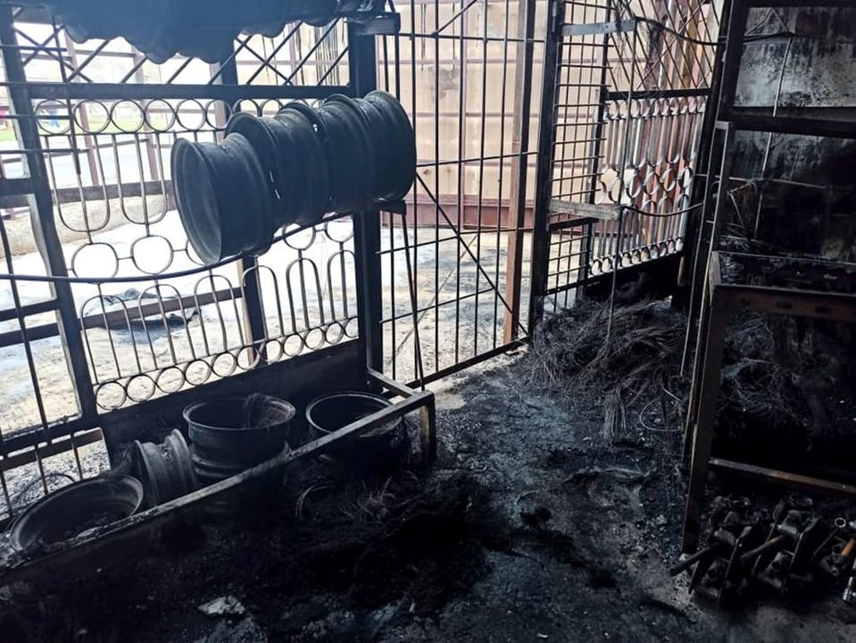 горел склад в Николаевской области