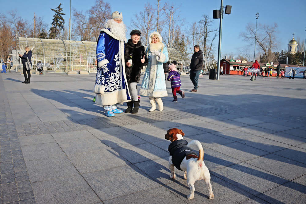 Дед Мороз и Снегурочка