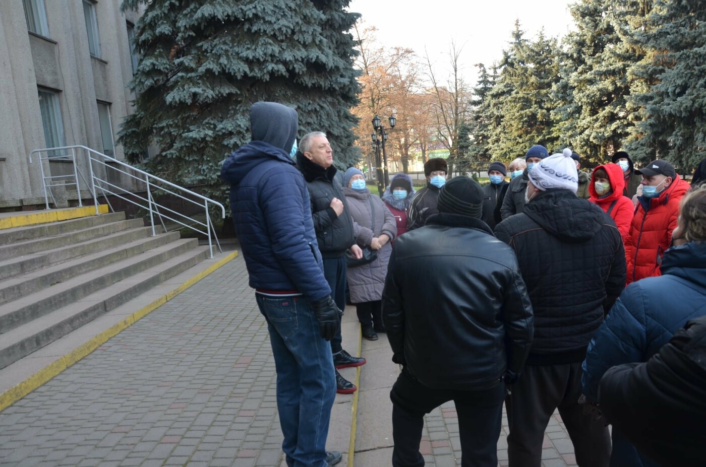 Повышение последние новости. Митинги против повышения ЖКХ. Харьковщина протестует против повышения тарифов. Новости Первомайска.