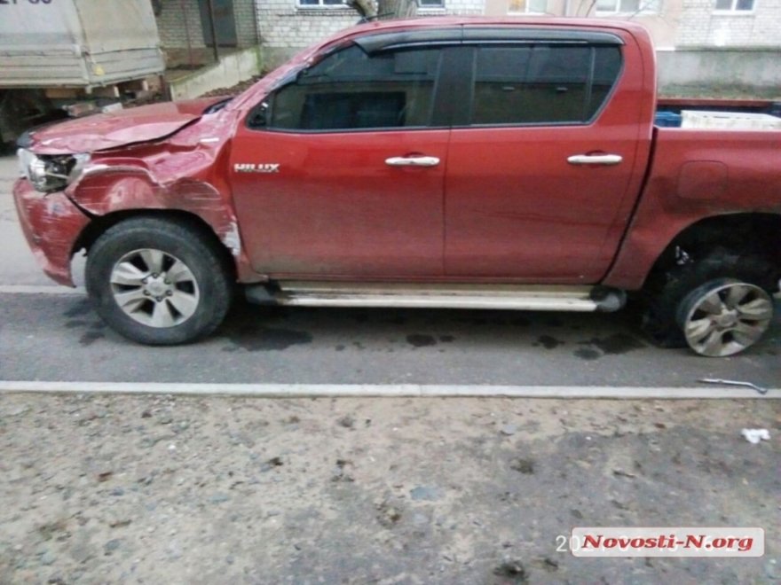 В Николаеве пьяный водитель пытался скрыться с места ДТП