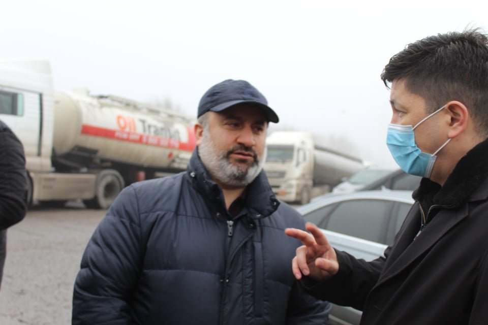 В Николаеве обыски на "Нефтебазе":  глава ОГА заявил, что все проводится согласно закона, - ФОТО, ВИДЕО, фото-9