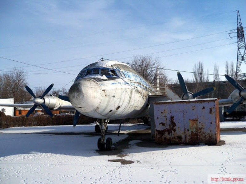 Самолет в Николаеве, Как выглядел самолет-кафе в Николаеве