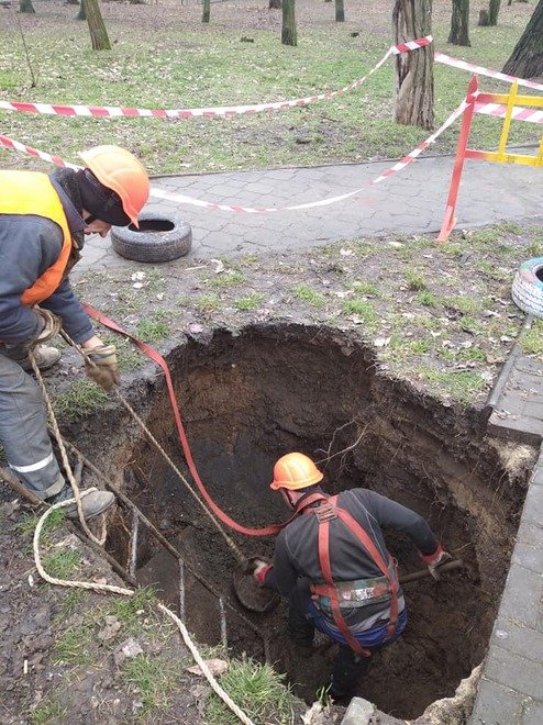 Обвал грунта в Николаеве