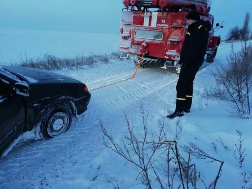 На Николаевщине из грязи и снега вытащили три автомобиля, - ФОТО, фото-5