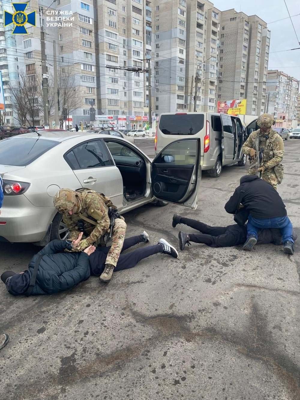 СБУ в Николаеве задержала группировку вымогателей