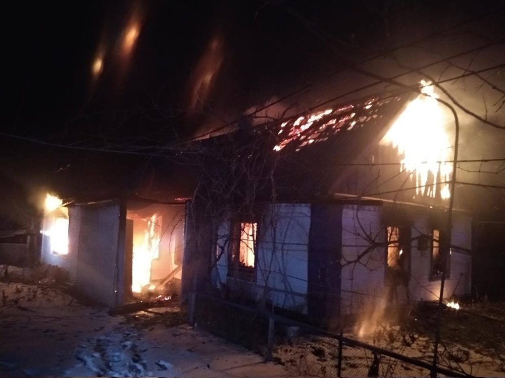 Пожар в Новом Буге 21 февраля, В Николаевской области горел дом В Николаевской области горел дом