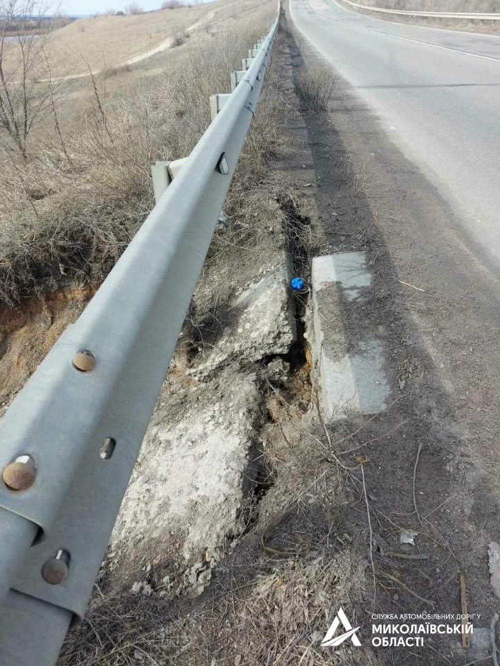 Кража плит водосброса Кража плит водосброса