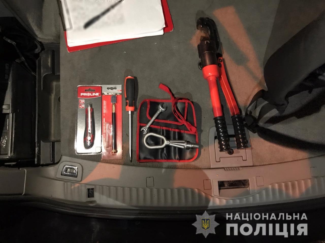 В Николаеве со спецназом задержали группу квартирных воров, - ФОТО, ВИДЕО