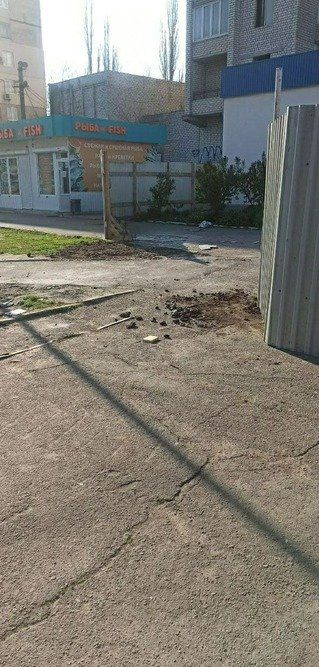 В Николаеве на подрядчика, который ремонтирует супермаркет, составили админпротоколы