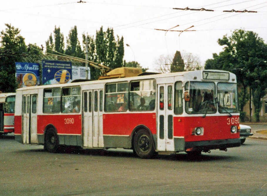 Троллейбус 7