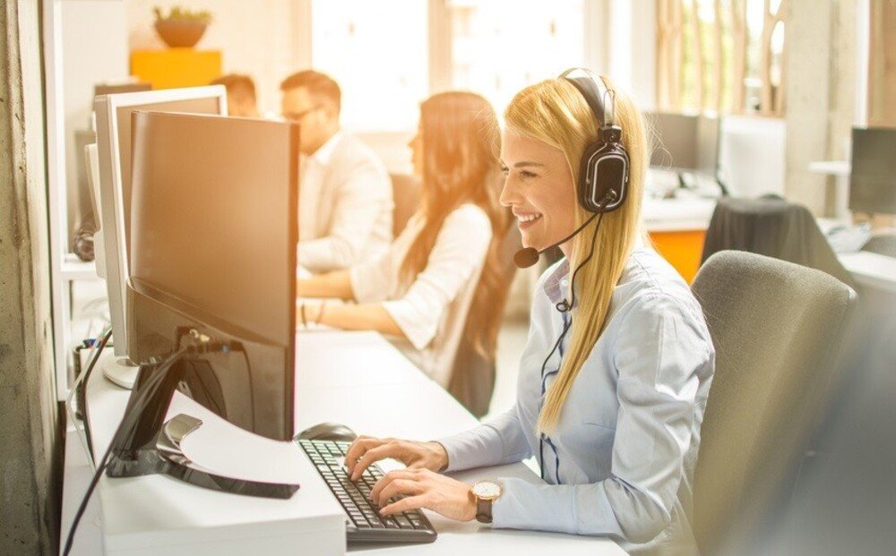 Оператор call-центра Оператор call-центра