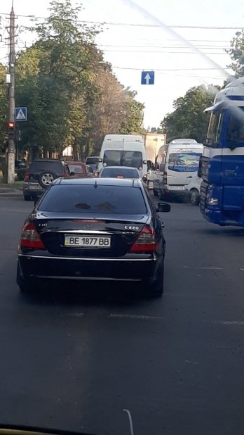 Пробки в Николаеве: Движение в Варваровку затруднено, - ФОТО