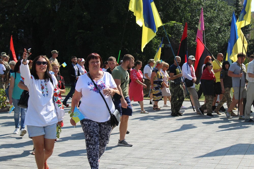 "Україна понад усе!": В Николаеве прошел масштабный парад вышиванок, - ФОТО, ВИДЕО