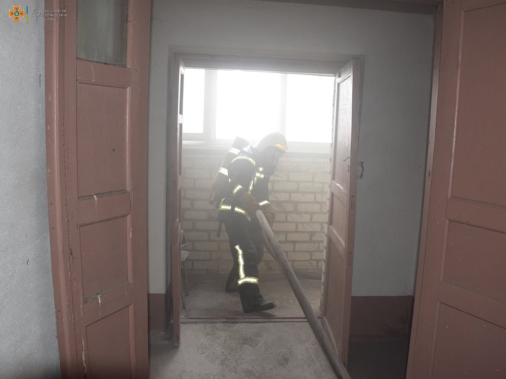Пожар в Николаевской многоэтажке: Есть пострадавшие, - ФОТО, ВИДЕО