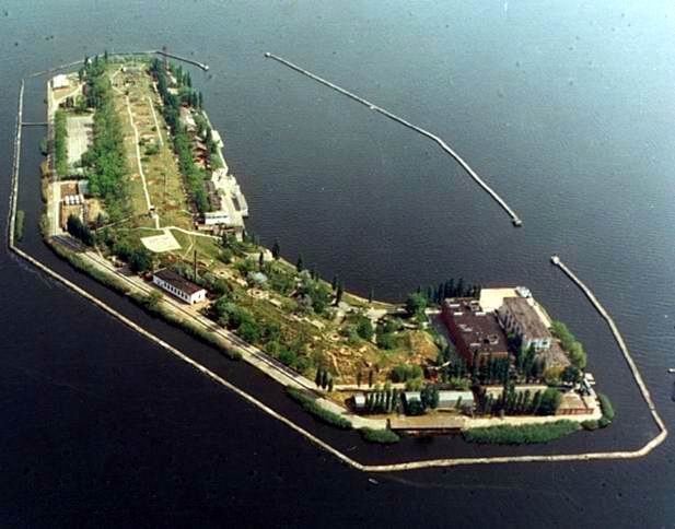 остров Майский