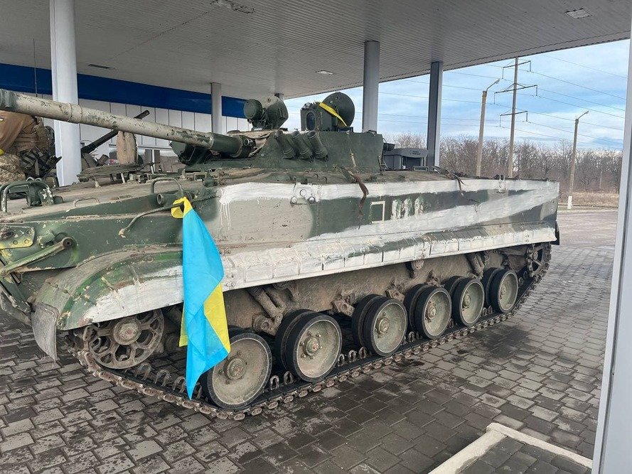 російська захоплена бандрівцями техніка