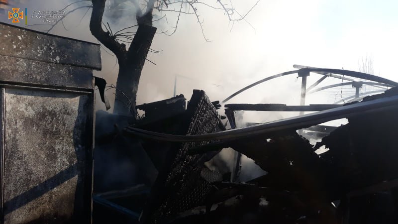 пожежа внаслідок обстрілу в миколаєві