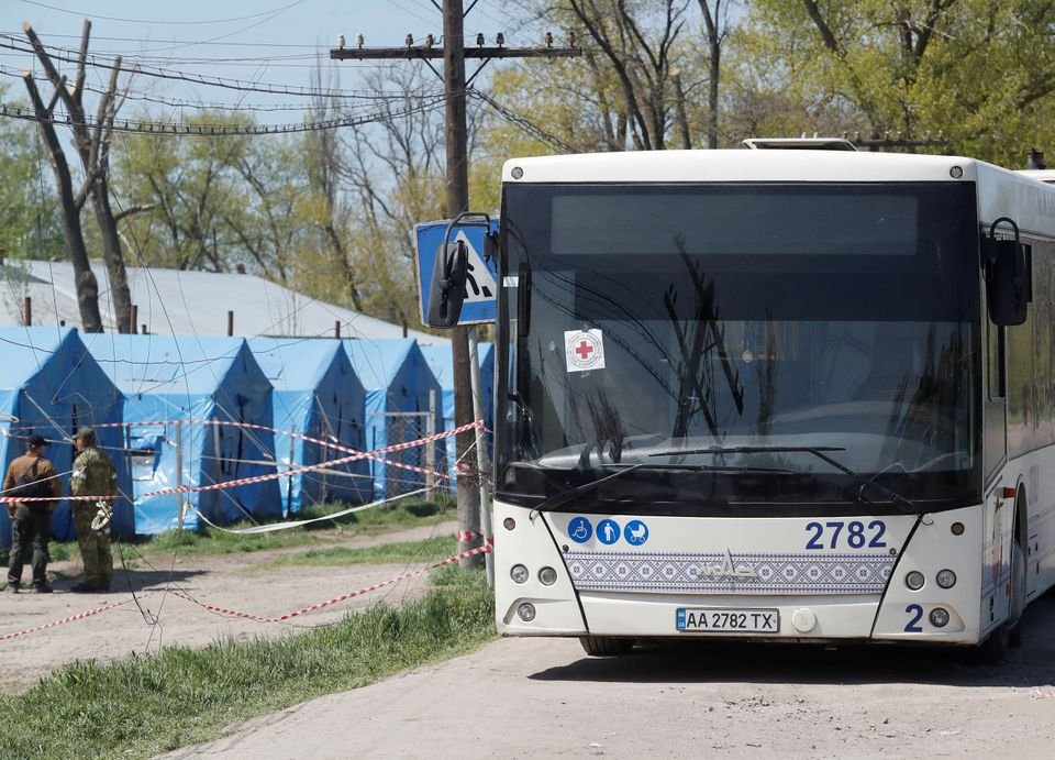 евакуація мирних з Азовсталі