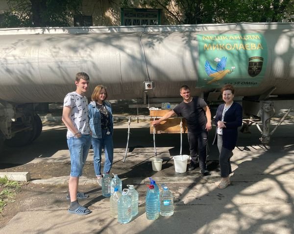 підвоз води для миколаївців