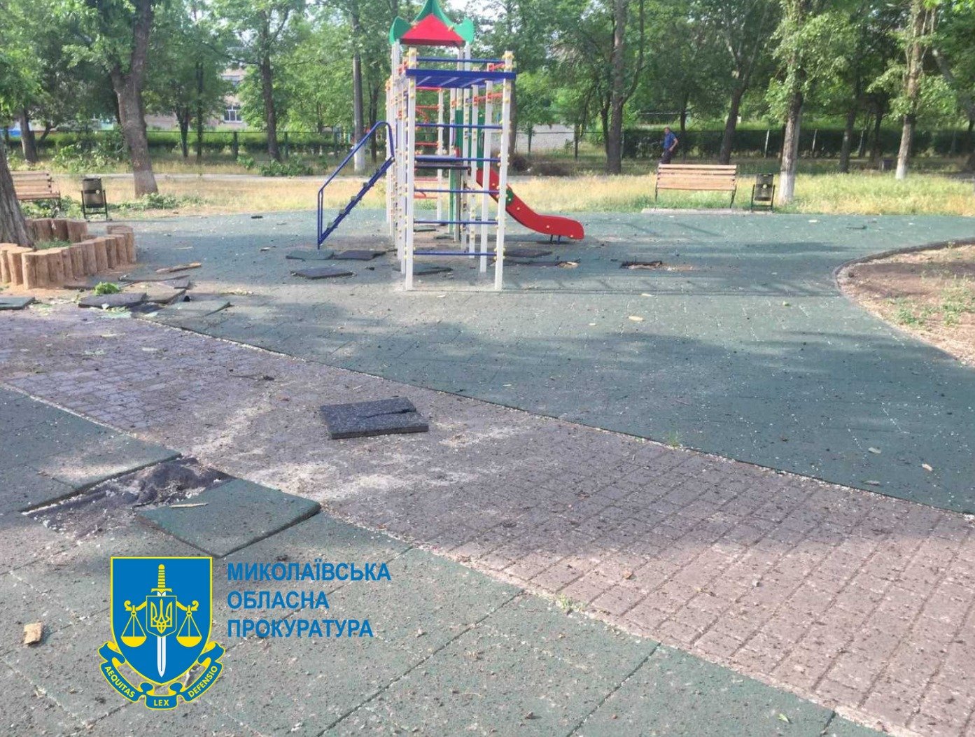 наслідки обстрілу рашистами по миколаєву