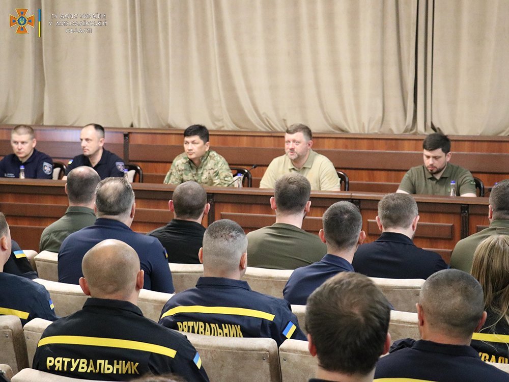 миколаївських та одеських рятувальників відзначили нагородами