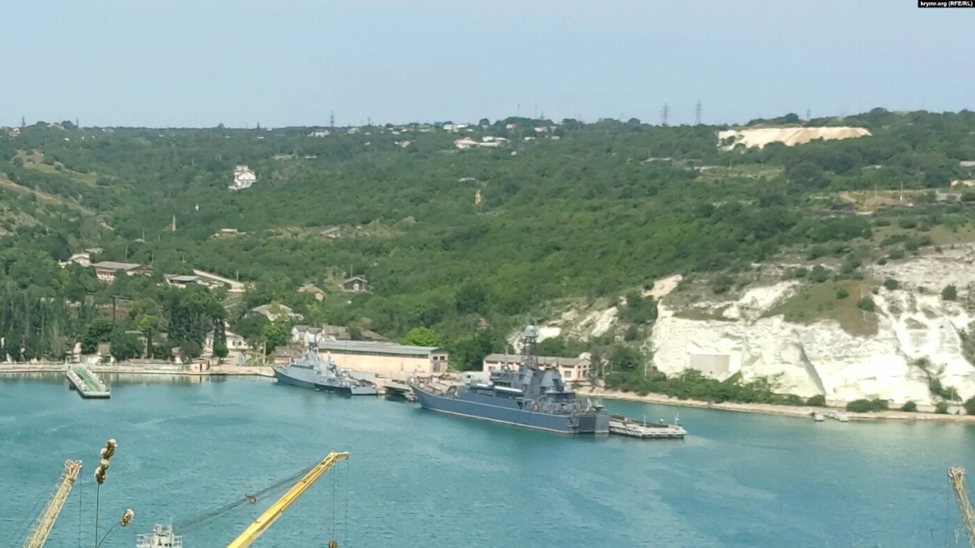 У Чорне море вийшло угруповання із п'яти російських великих десантних кораблів