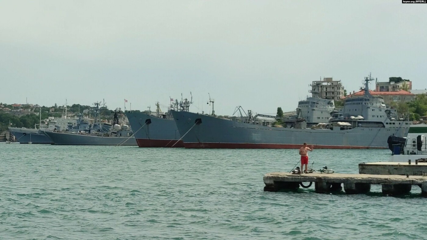 У Чорне море вийшло угруповання із п'яти російських великих десантних кораблів