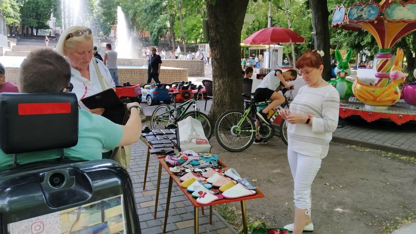 благодійна виставка у первомайську