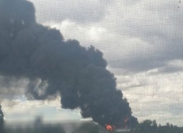 У Миколаєві пролунали вибухи. Залишайтеся в укритті, - ФОТО 