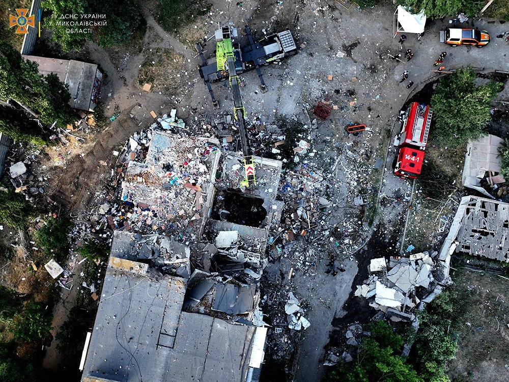 наслідки обстрілу рашистами по миколаєву