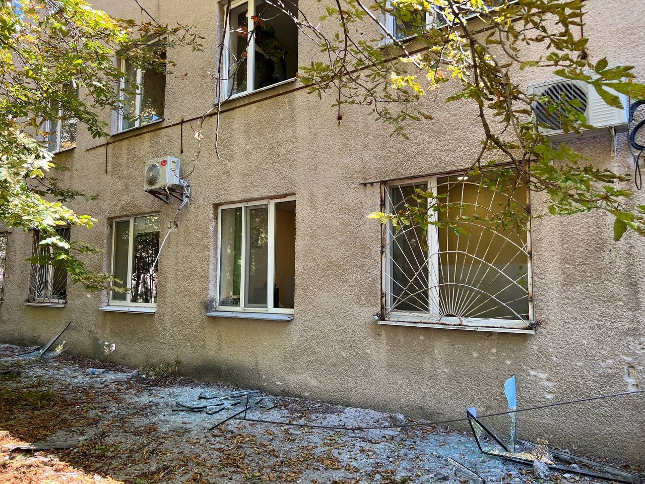 Пошкоджені лікарні в Миколаєві