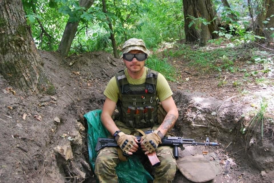 боєць на псевдо Лисий