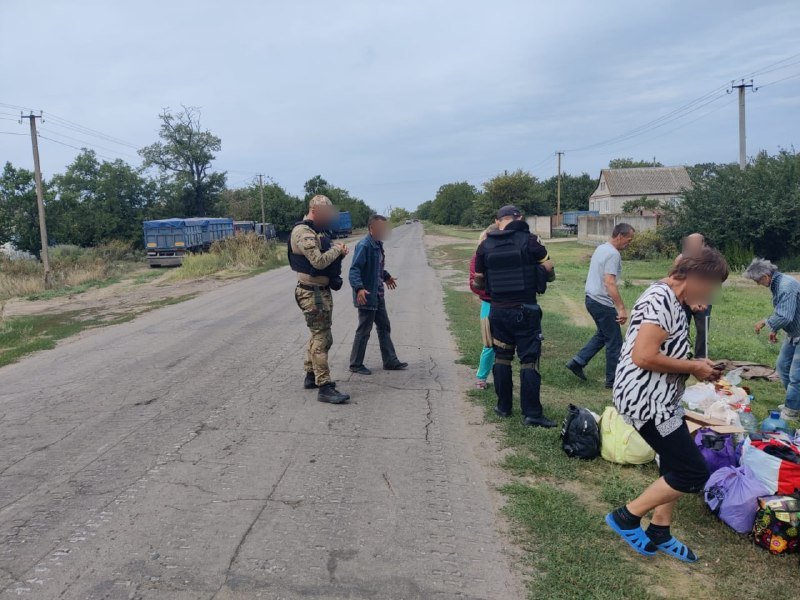 Люди, які вийшли з окупованої Херсонщини