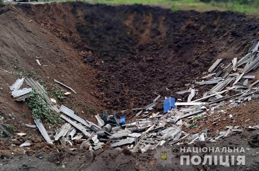 Зруйновані житлові будинки та постраждалі підприємства: поліція збирає докази воєнних злочинів на Миколаївщині,- ФОТО 