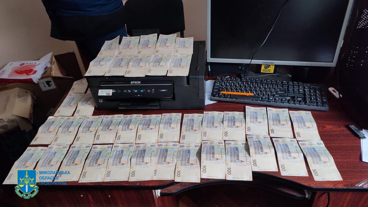 На Миколаївщині підозрюваний у колабораціонізмі намагався підкупити слідчого СБУ: пропонував хабар у тисячу доларів,- ФОТО