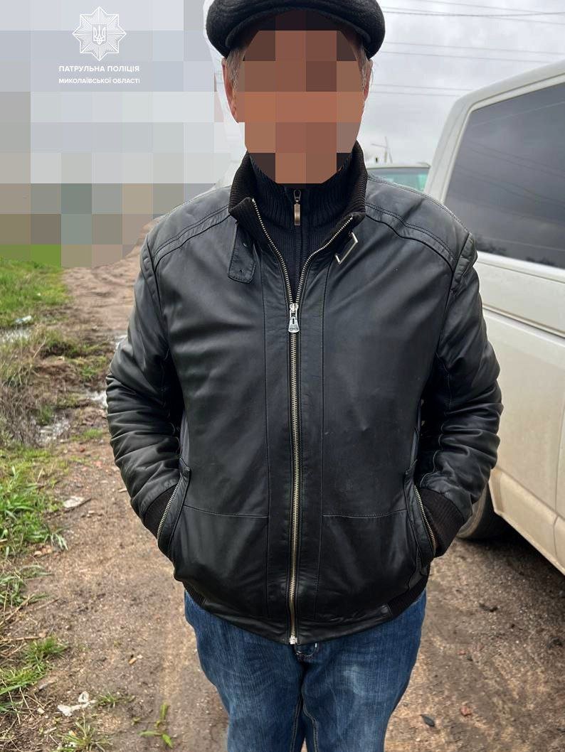 На одному з блокпостів Миколаєва затримали чоловіка: він перебував у розшуку