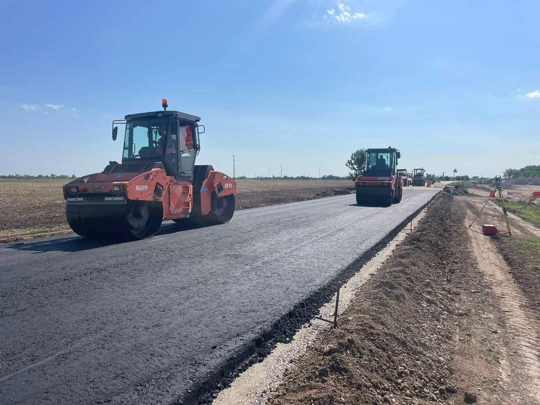 На Миколаївщині розпочали капремонт дороги. Водіїв просять бути уважними, - ФОТО