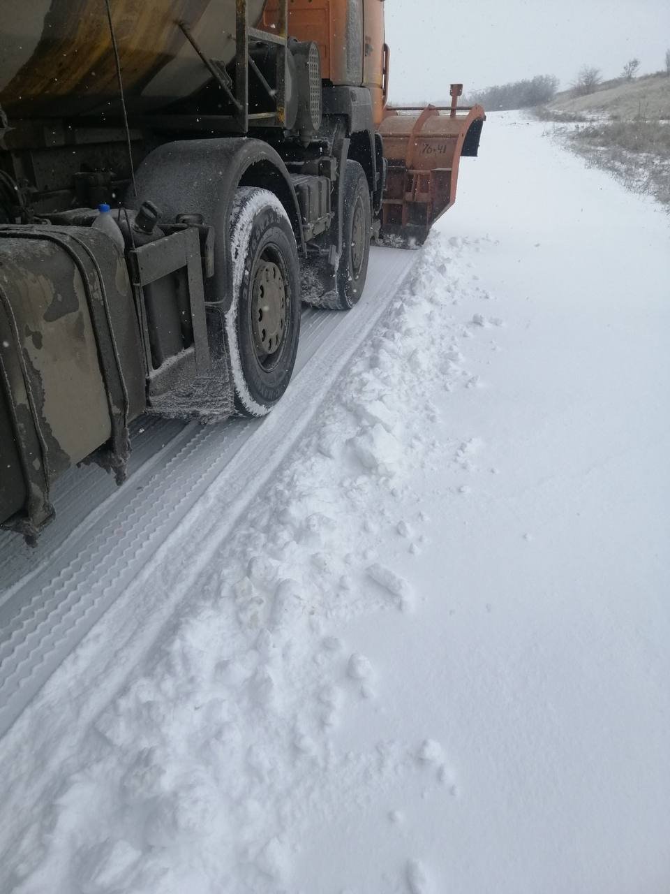 На Миколаївщині відкривають проїзд на дорогах області для вантажівок та автобусів,  - ФОТО 