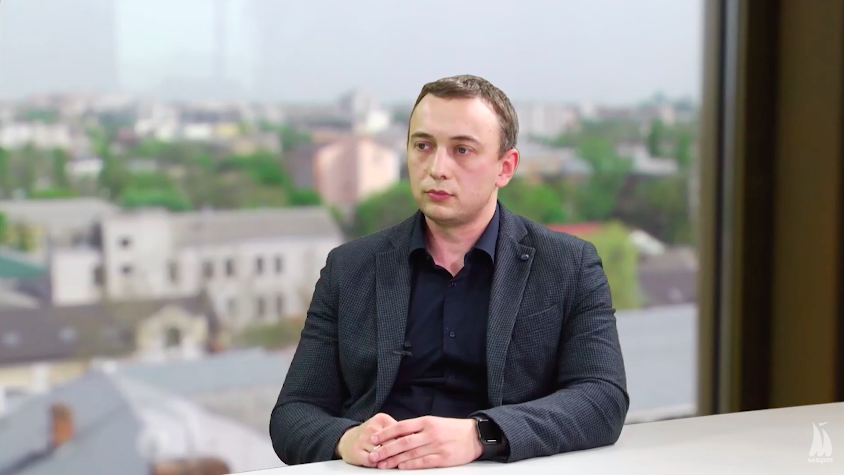 Андрій Волков