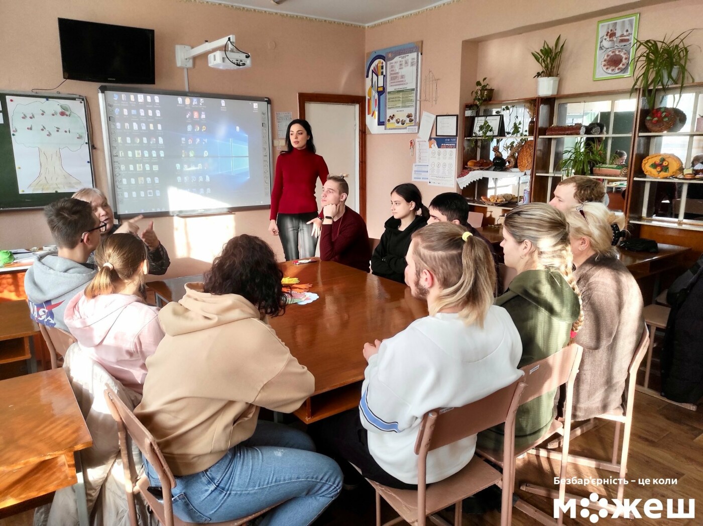 В Николаеве готовят кондитеров с нарушением слуха