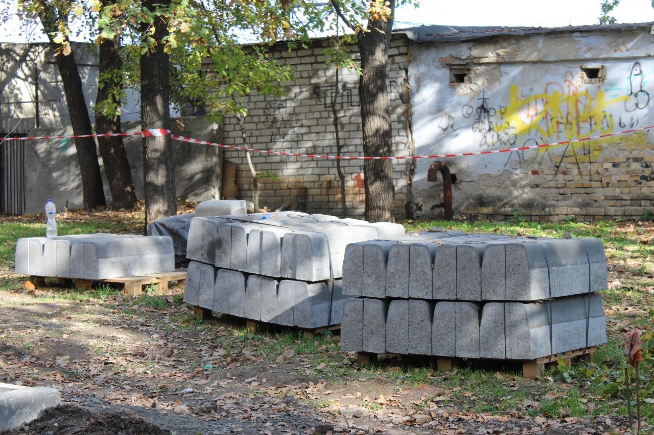 Обустройство спортплощадки в Ингульском районе Обустройство спортплощадки в Ингульском районе