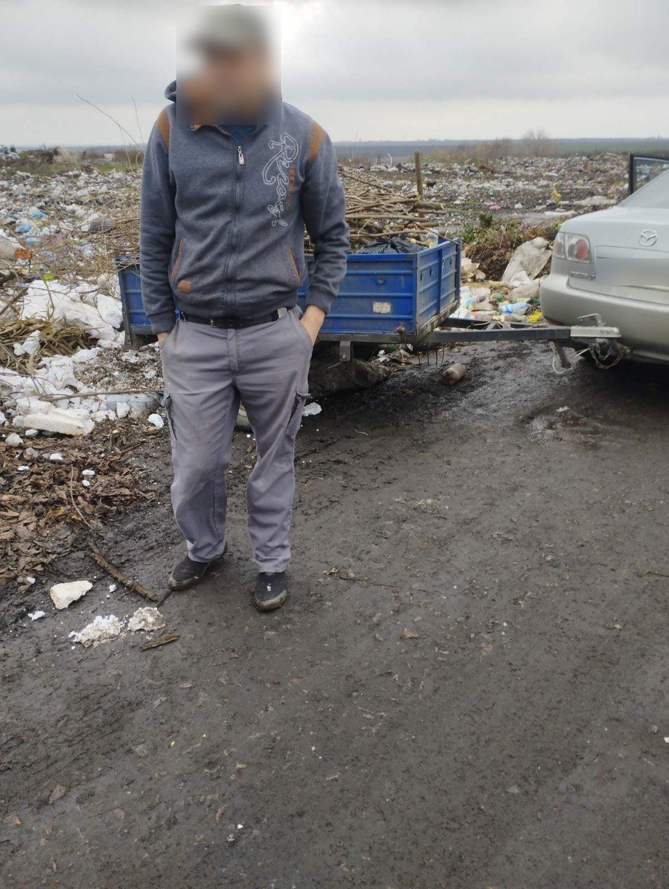 Мусорная свалка на Николаевщине.