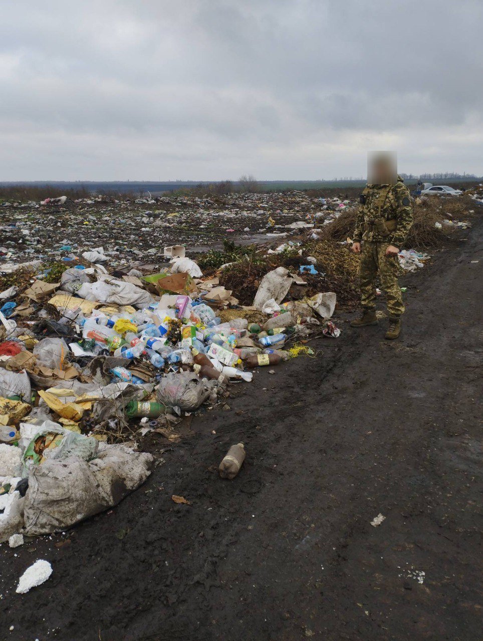 Мусорная свалка на Николаевщине.