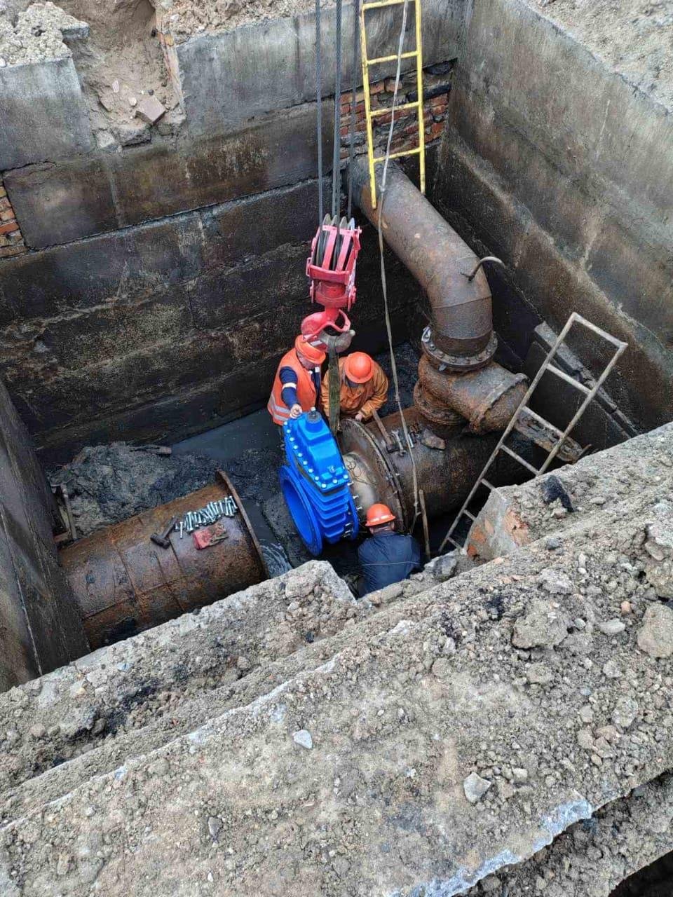 Обновление водовода в Николаеве