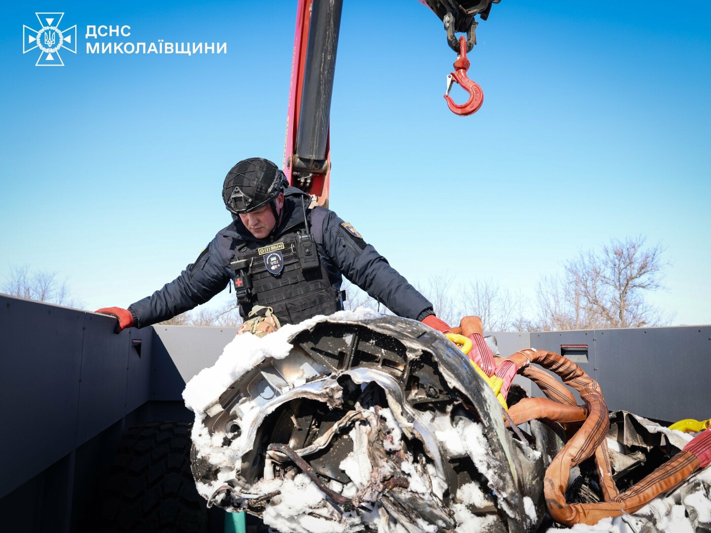 Піротехніки ДСНС знешкодили небезпечну Х-101 на Миколаївщині Піротехніки ДСНС знешкодили небезпечну Х-101 на Миколаївщині
